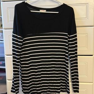 Women’s long sleeve tee